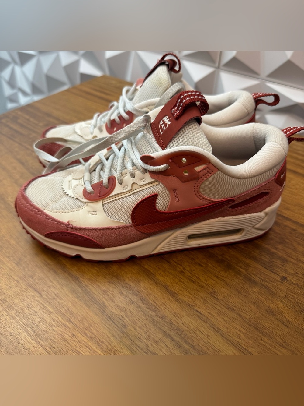 Nike Air Max 90 Futura sneakers in the "Red Stardust" Size 6.5